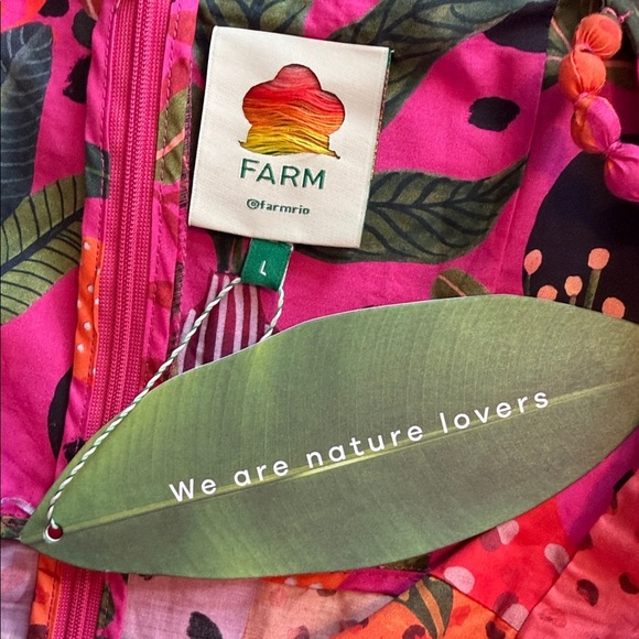 NWT FARM Rio Pop Leopards Print Maxi Dress Size Large Tiered Flowy Vacation - Picture 9 of 16